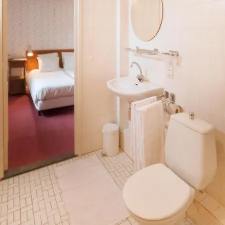 Hotel,herberg & De Smidse Отель