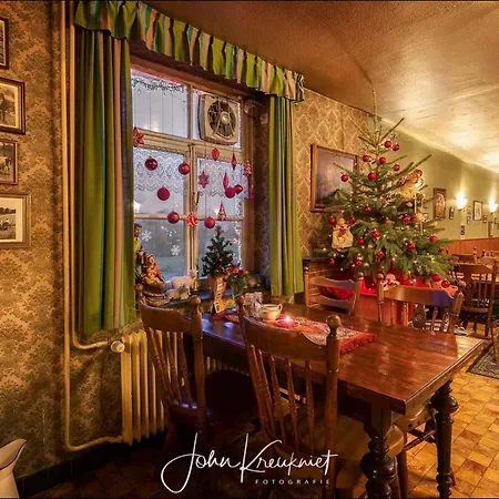 Hotell Hotel,herberg & De Smidse