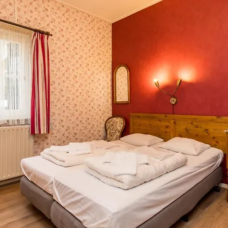 Hotel Hotel,herberg & De Smidse Epen