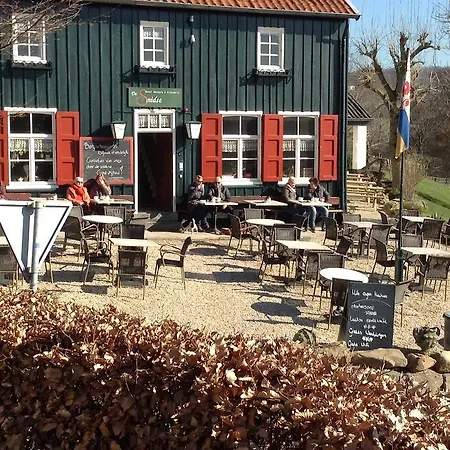 Hotel Hotel,herberg & De Smidse *