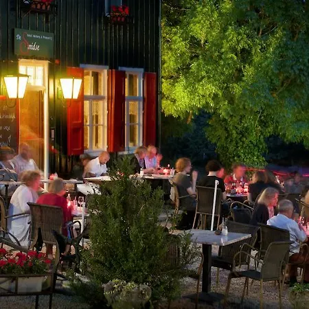 Hotel,herberg & De Smidse إيبين