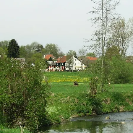 Отель Hotel,herberg & De Smidse