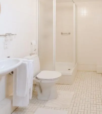 فندق Hotel,herberg & De Smidse *